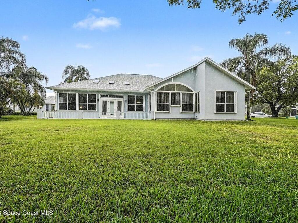 981 Victoria Place, Melbourne, FL 32940