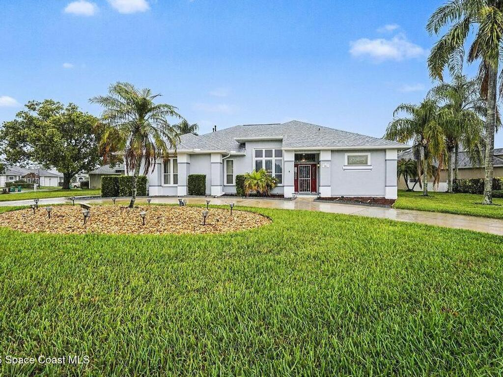 981 Victoria Place, Melbourne, FL 32940