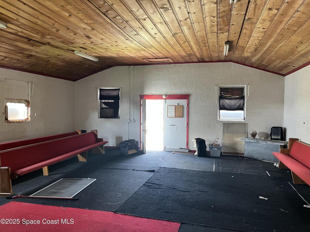 929 S Deleon Avenue, Titusville, FL 32780