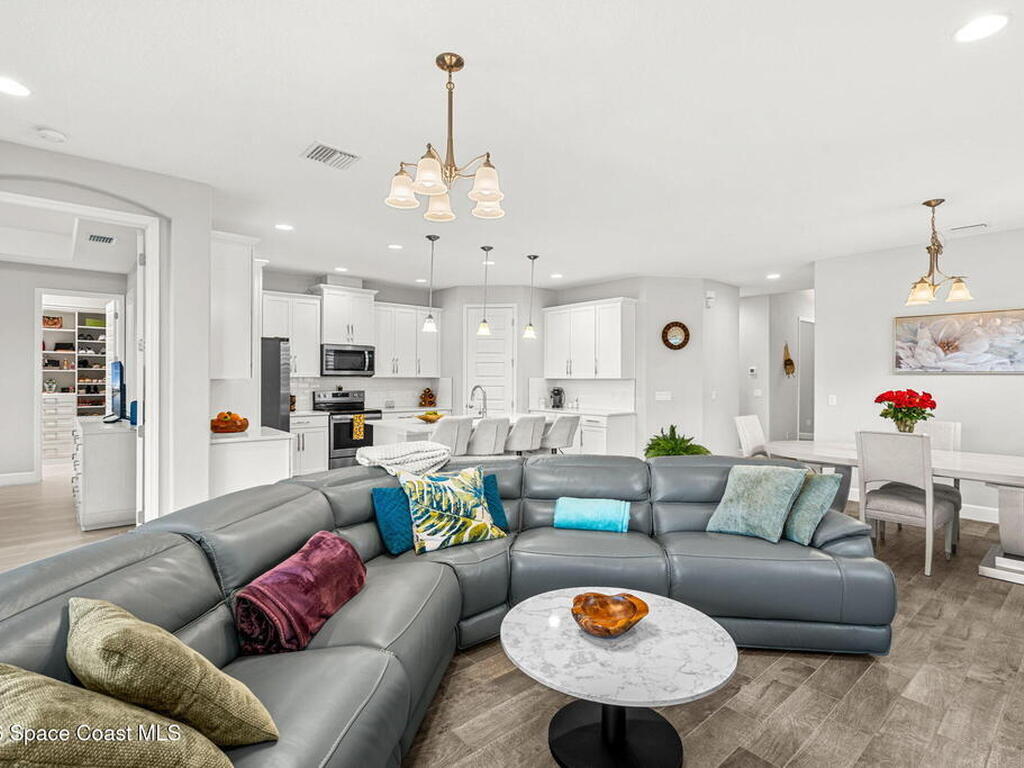 3825 Archdale Street, Melbourne, FL 32940