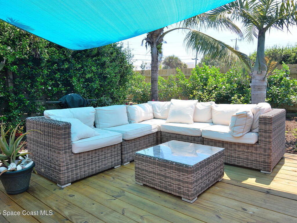 325 N Orlando Avenue, Cocoa Beach, FL 32931