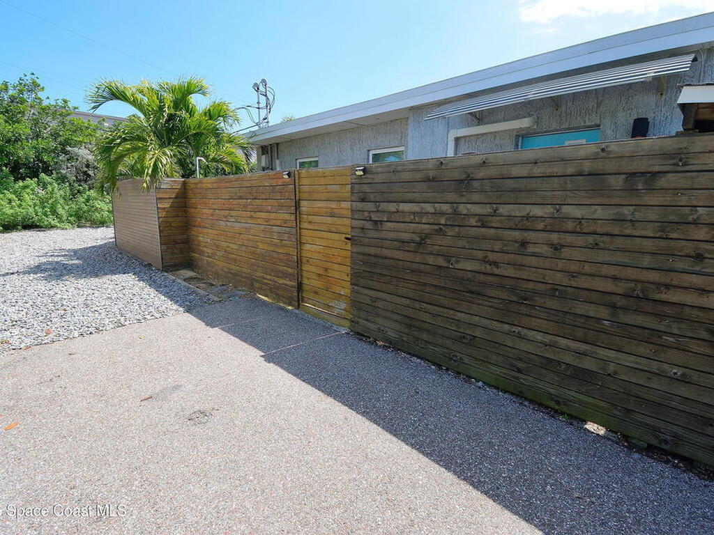 325 N Orlando Avenue, Cocoa Beach, FL 32931