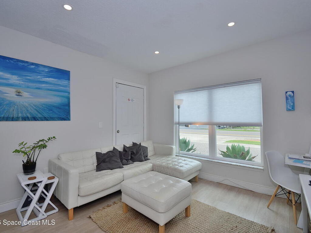 325 N Orlando Avenue, Cocoa Beach, FL 32931