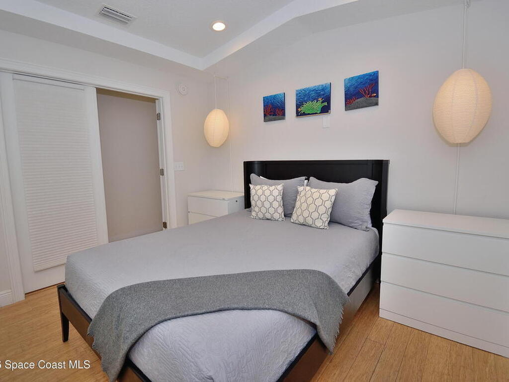 325 N Orlando Avenue, Cocoa Beach, FL 32931