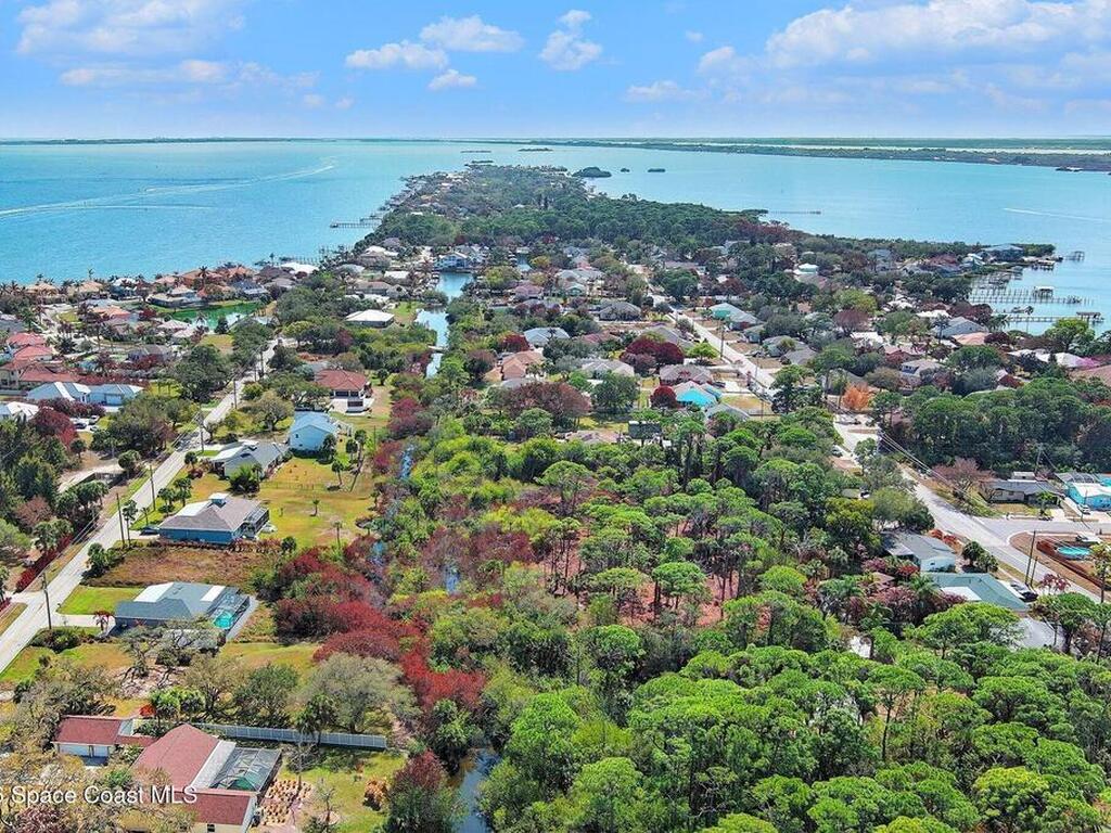 Via Roma, Merritt Island, FL 32952