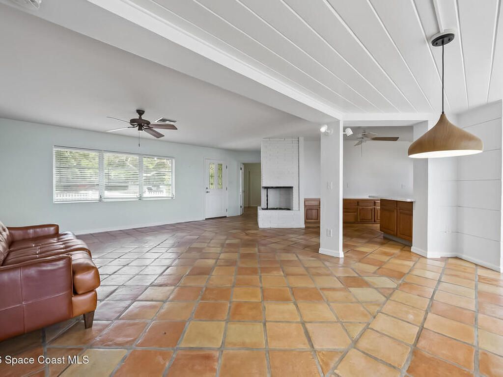 8690 S Tropical Trail, Merritt Island, FL 32952