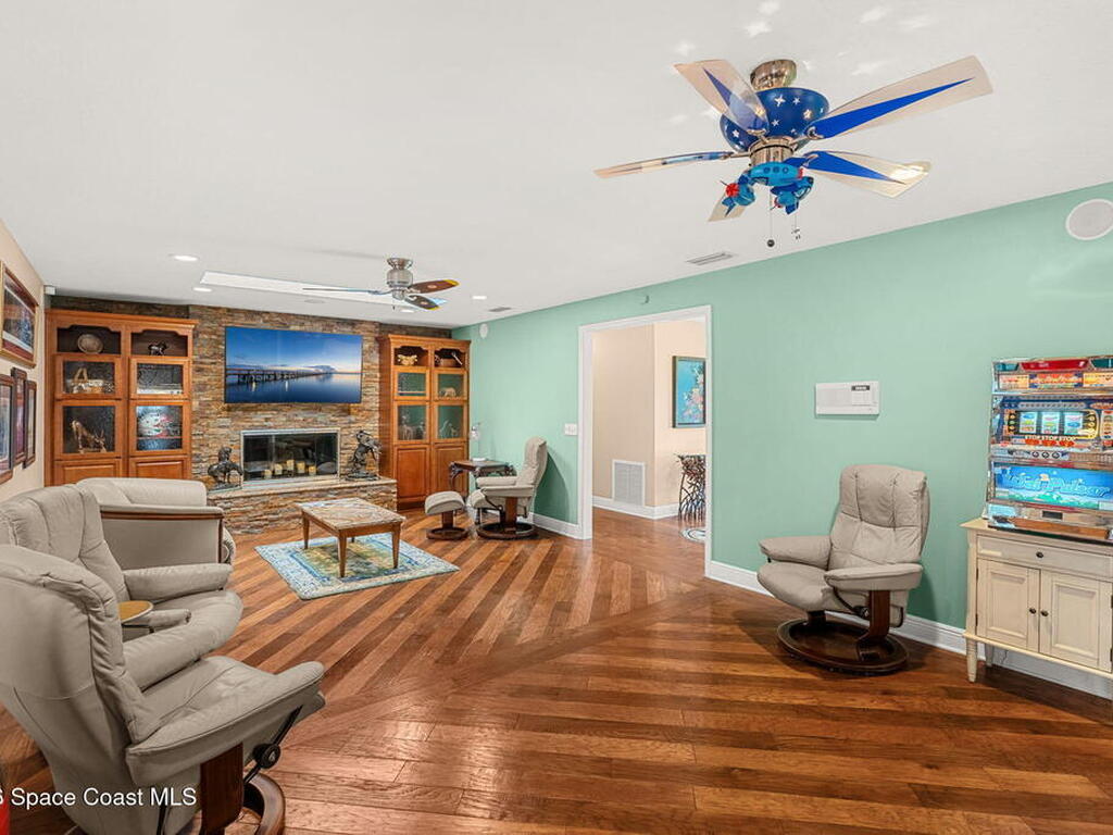 135 Crispin Street, Merritt Island, FL 32952
