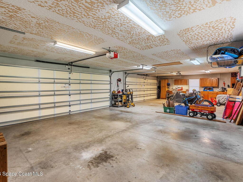 135 Crispin Street, Merritt Island, FL 32952