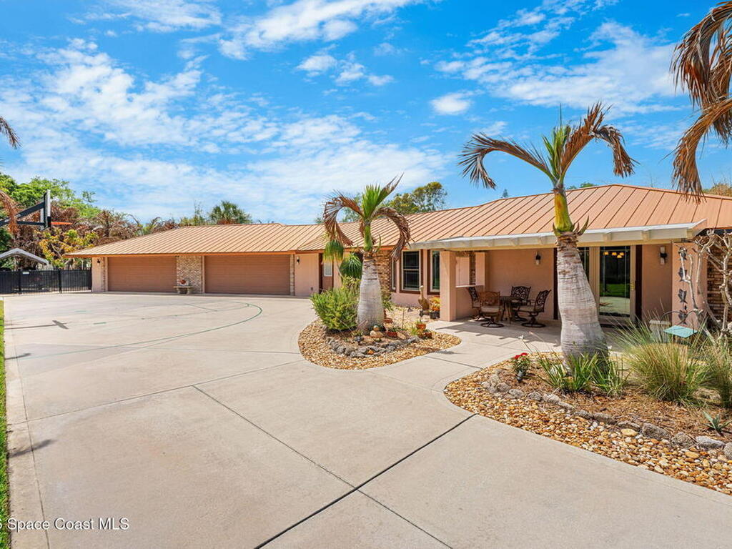 135 Crispin Street, Merritt Island, FL 32952