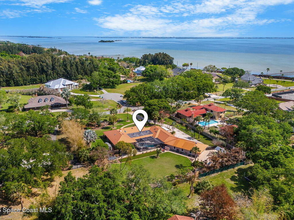 135 Crispin Street, Merritt Island, FL 32952