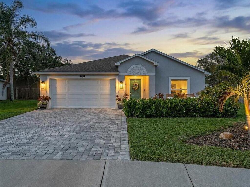 2577 Deercroft Drive, Melbourne, FL 32940