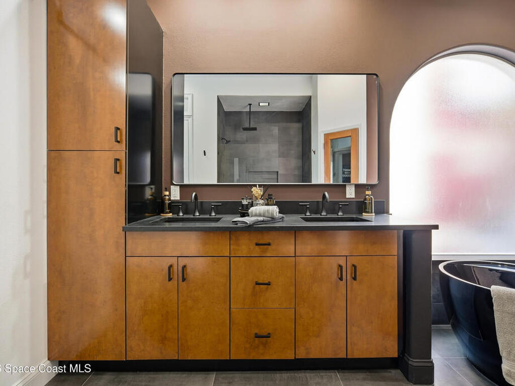 8020 Firenze Boulevard, Orlando, FL 32836