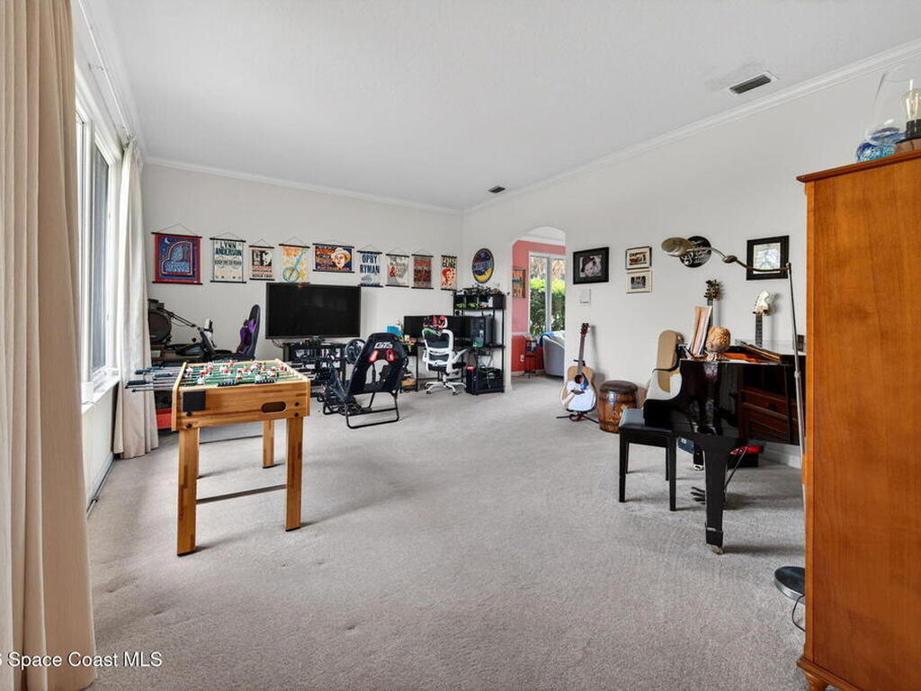 757 Nicklaus Drive, Melbourne, FL 32940