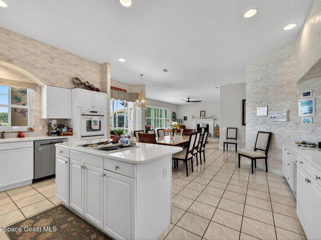 757 Nicklaus Drive, Melbourne, FL 32940
