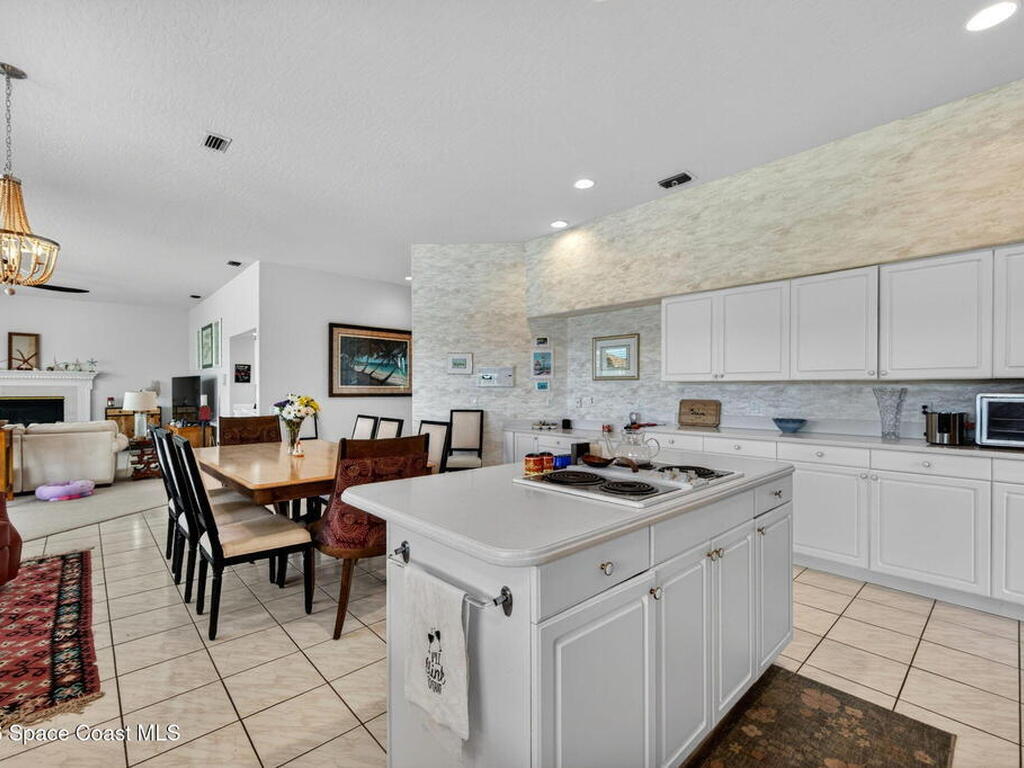 757 Nicklaus Drive, Melbourne, FL 32940