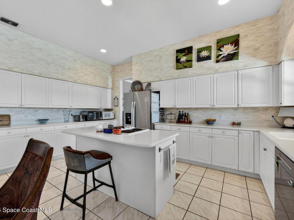 757 Nicklaus Drive, Melbourne, FL 32940