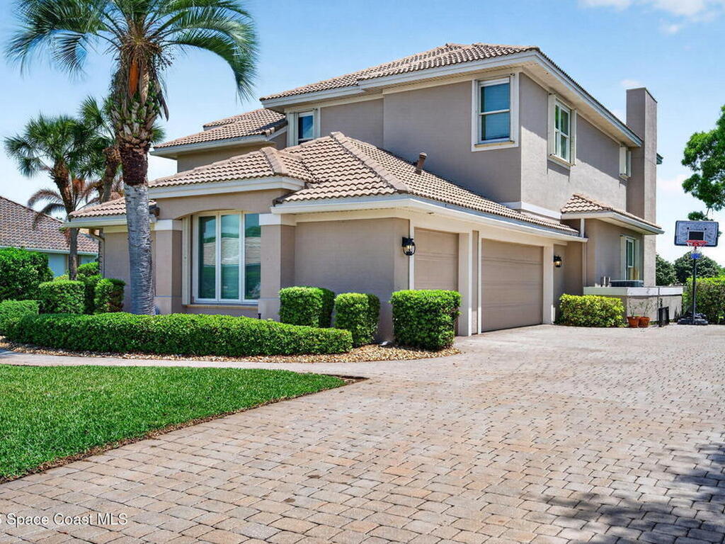 757 Nicklaus Drive, Melbourne, FL 32940