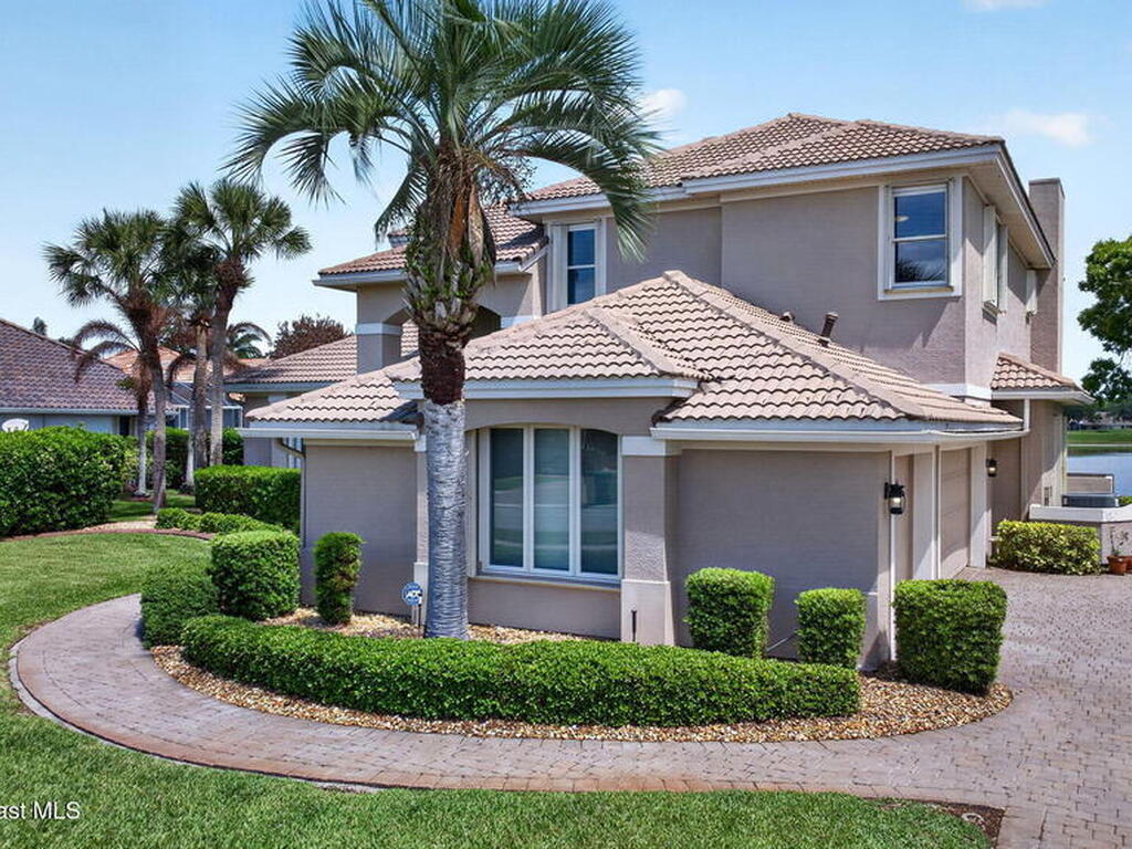 757 Nicklaus Drive, Melbourne, FL 32940