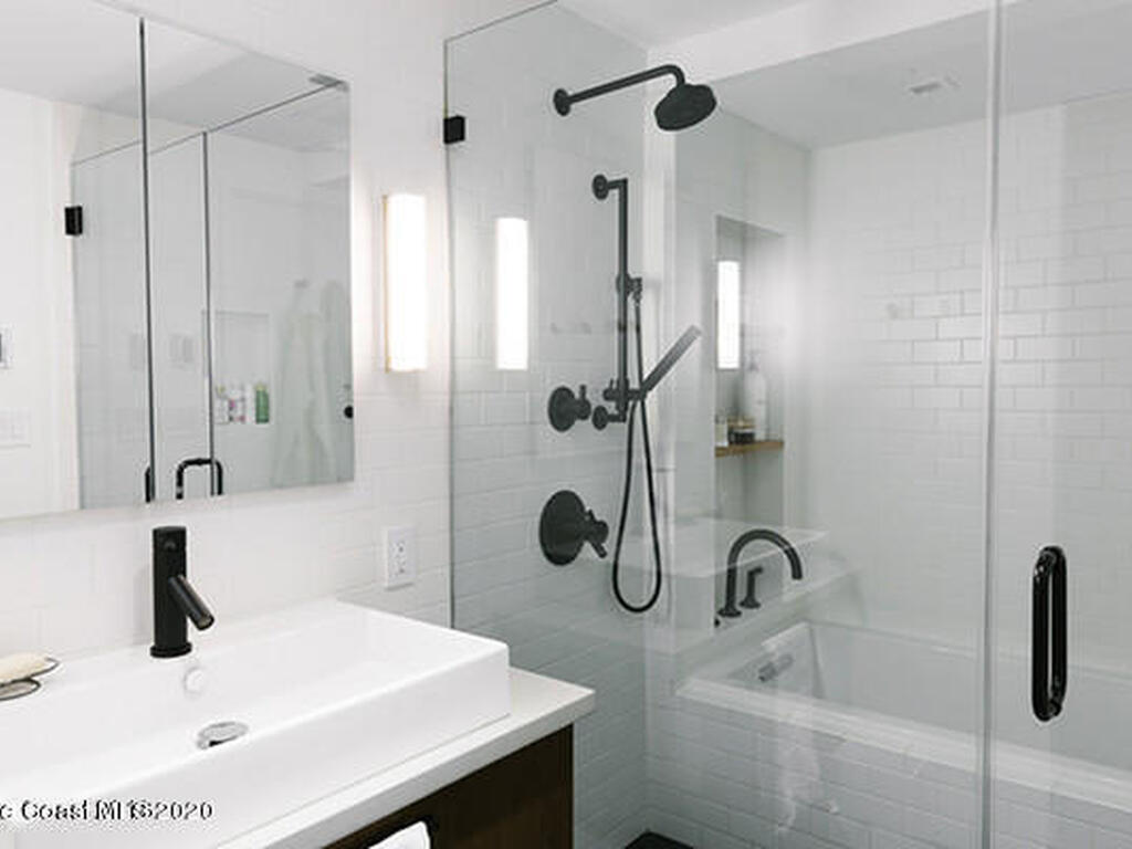 405 N Miramar Avenue, Indialantic, FL 32903