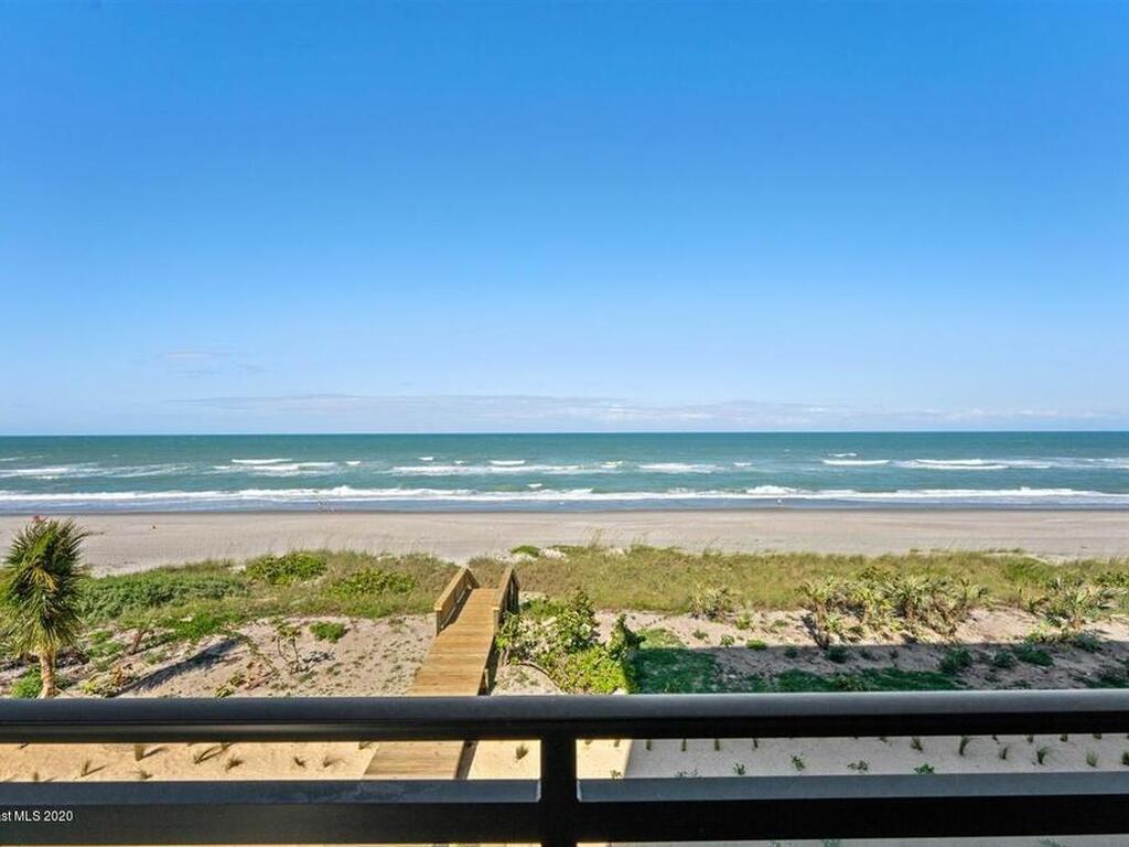 405 N Miramar Avenue, Indialantic, FL 32903