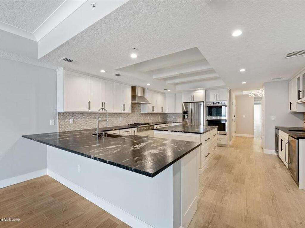 405 N Miramar Avenue, Indialantic, FL 32903