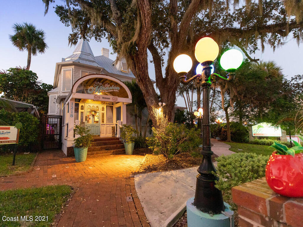 1465 S Harbor City Boulevard, Melbourne, FL 32901