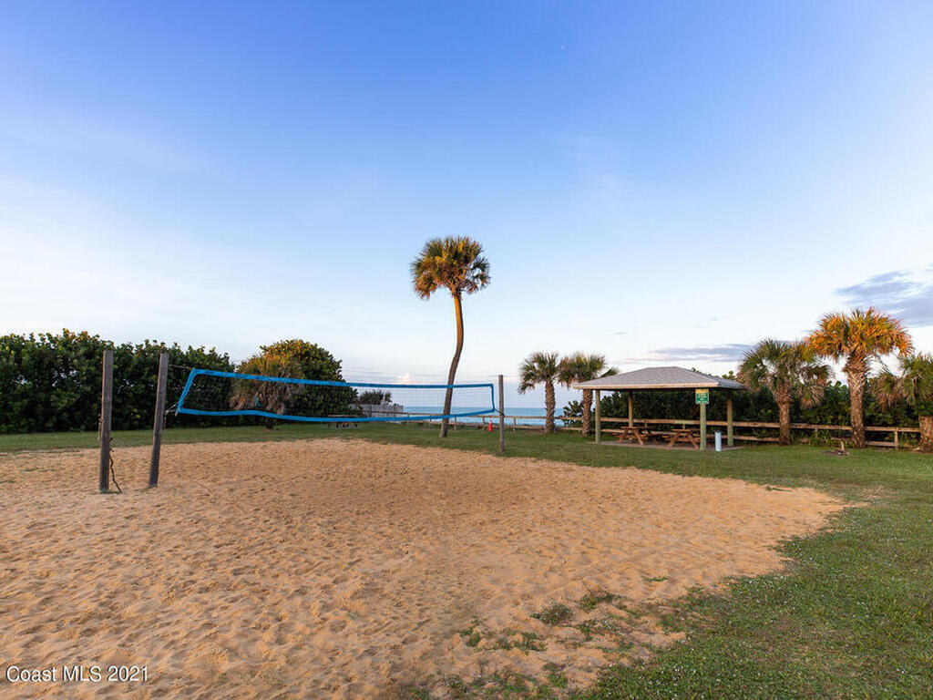 1465 S Harbor City Boulevard, Melbourne, FL 32901