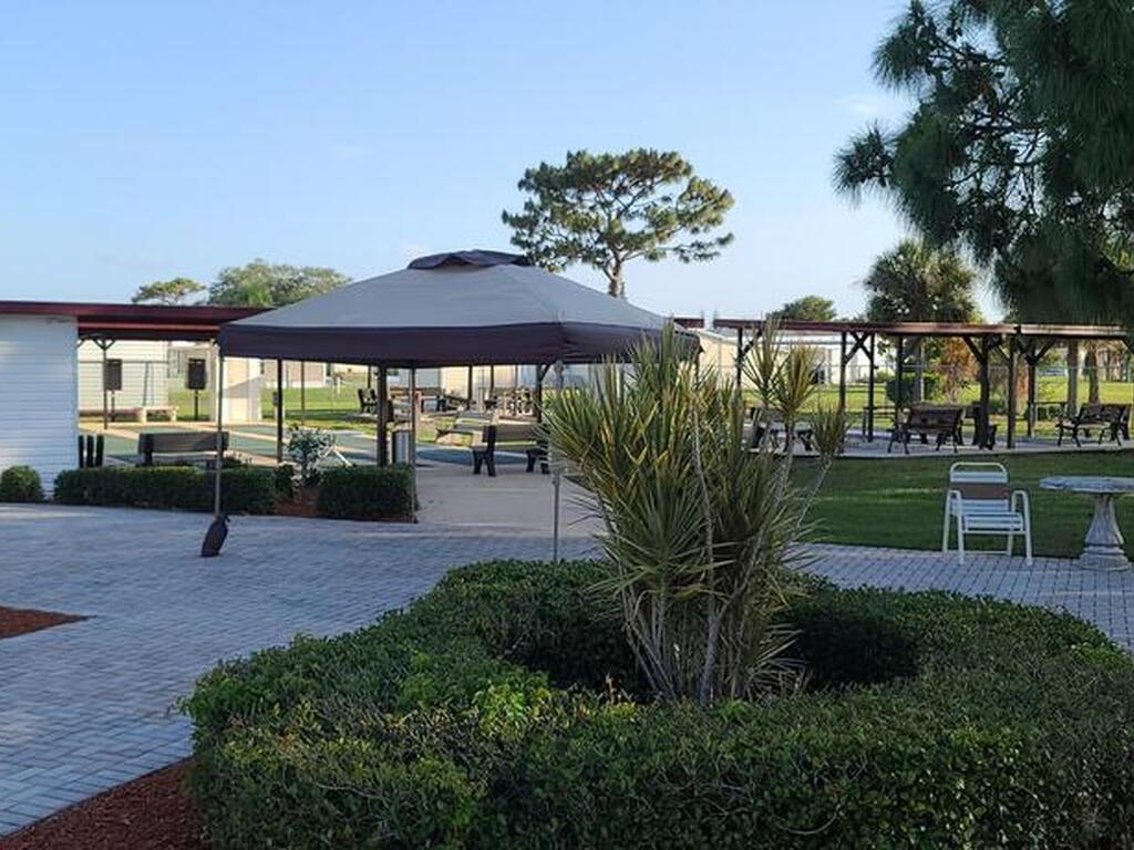 1215 Shell Court, Palm Bay, FL 32907