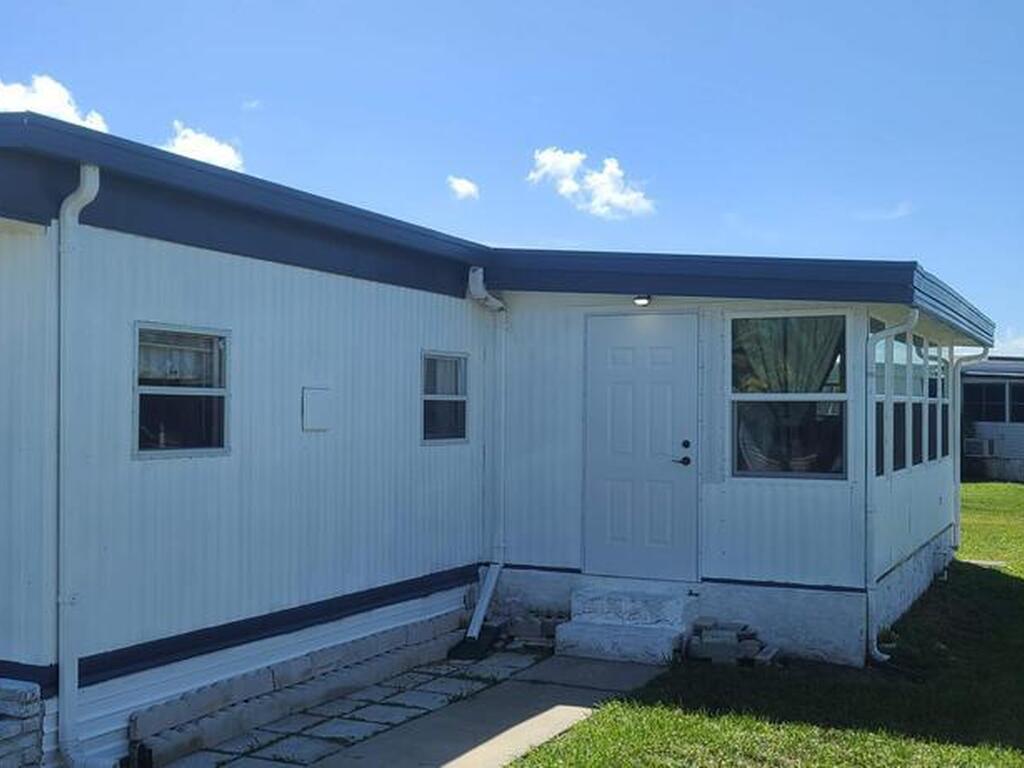 1215 Shell Court, Palm Bay, FL 32907