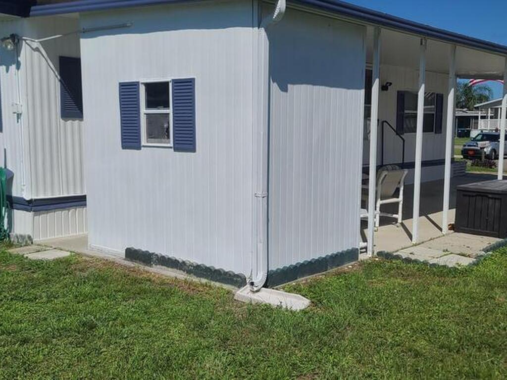 1215 Shell Court, Palm Bay, FL 32907