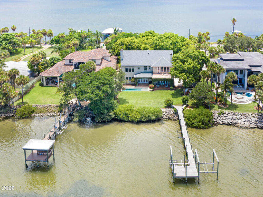 10480 S Tropical Trail, Merritt Island, FL 32952