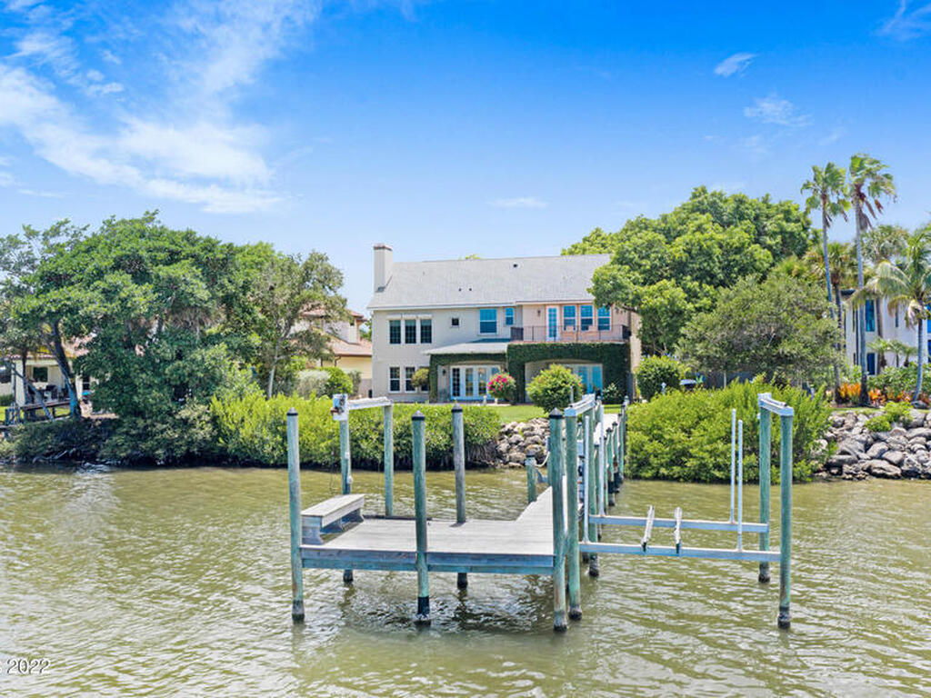 10480 S Tropical Trail, Merritt Island, FL 32952