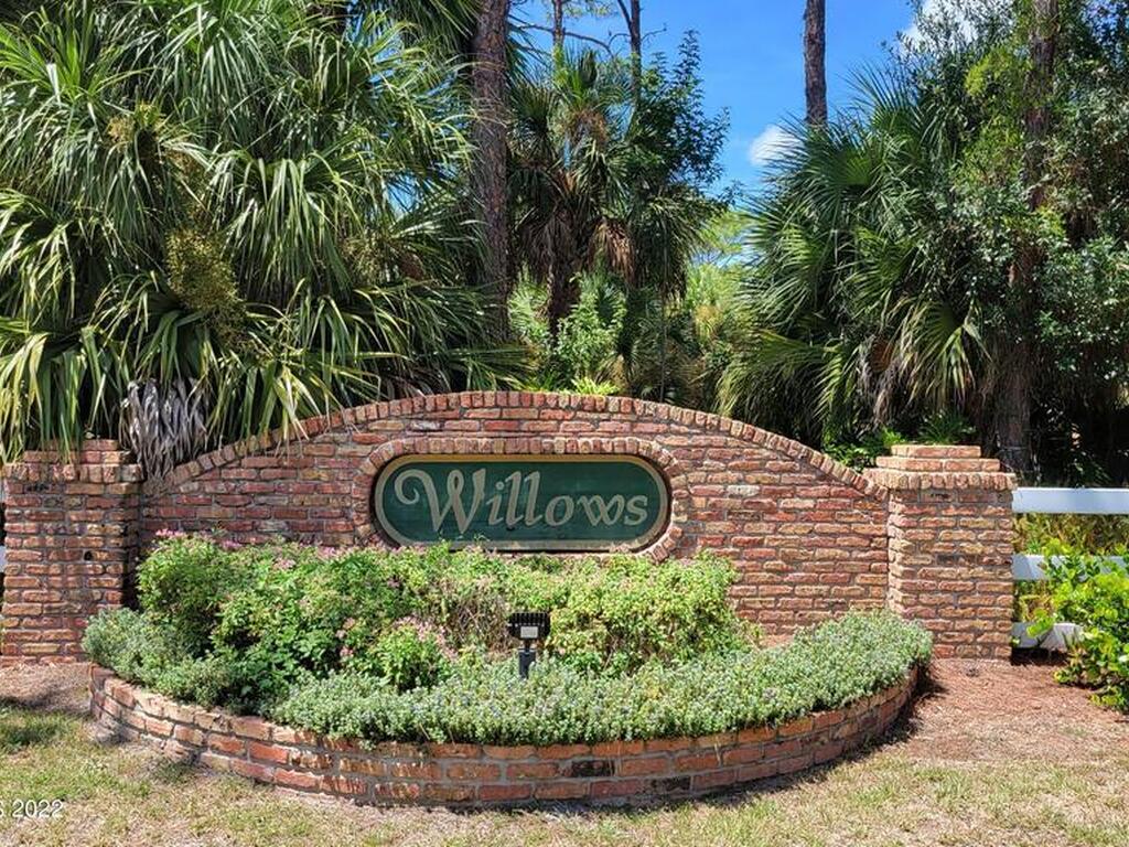 5660 Willoughby Drive, Melbourne, FL 32934