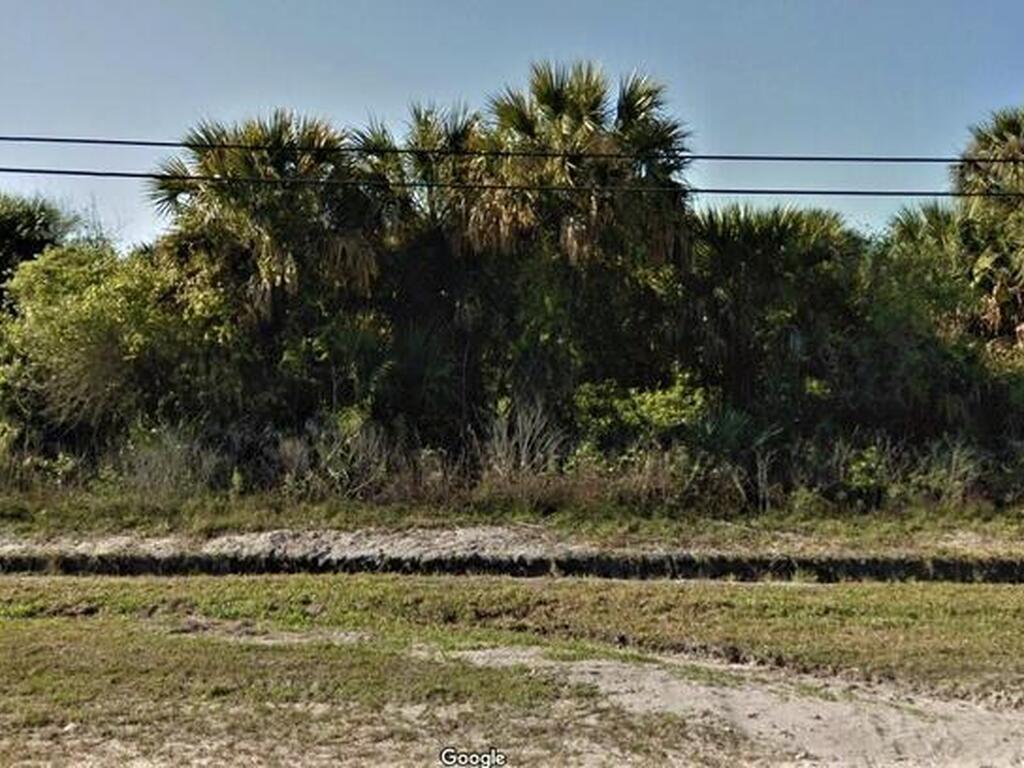 590 St Andre Boulevard, Palm Bay, FL 32908