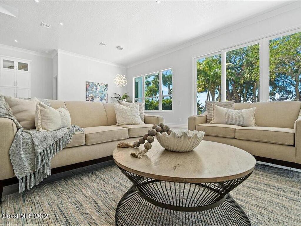 8475 S Tropical Trail, Merritt Island, FL 32952