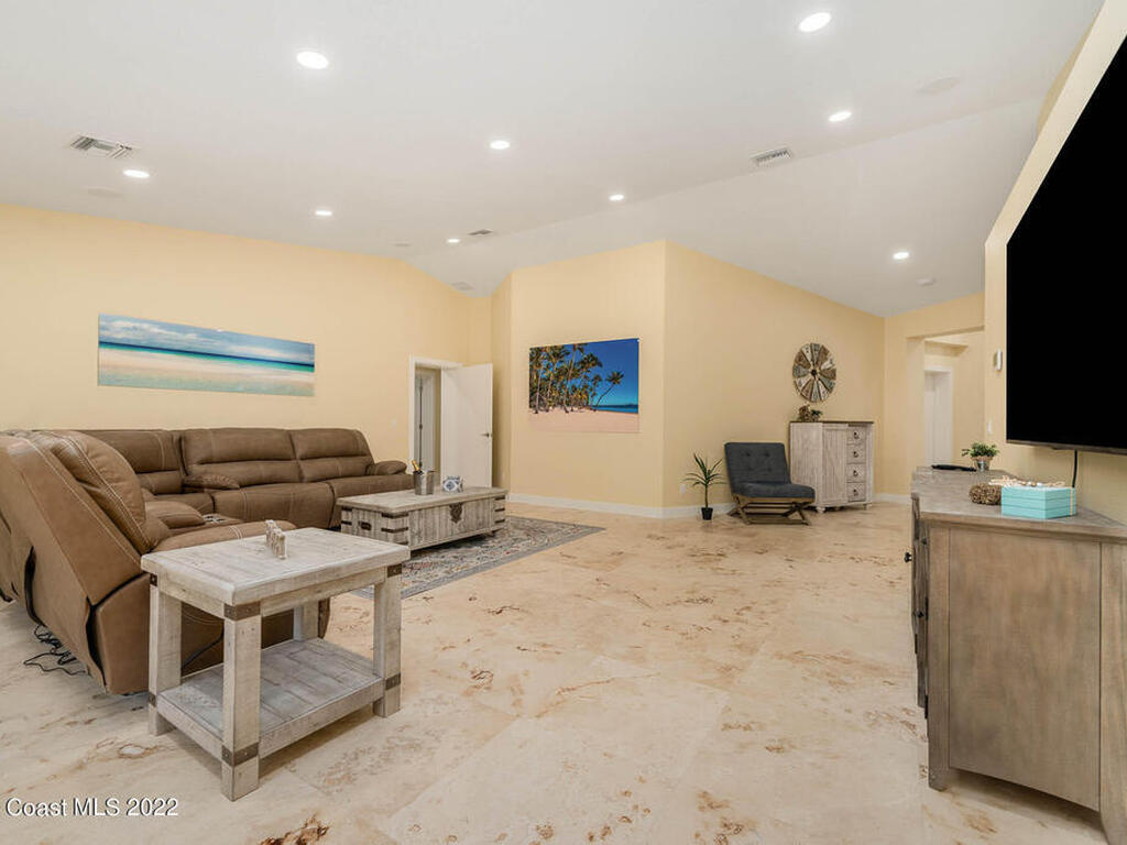 8735 S Highway A1a, Melbourne Beach, FL 32951