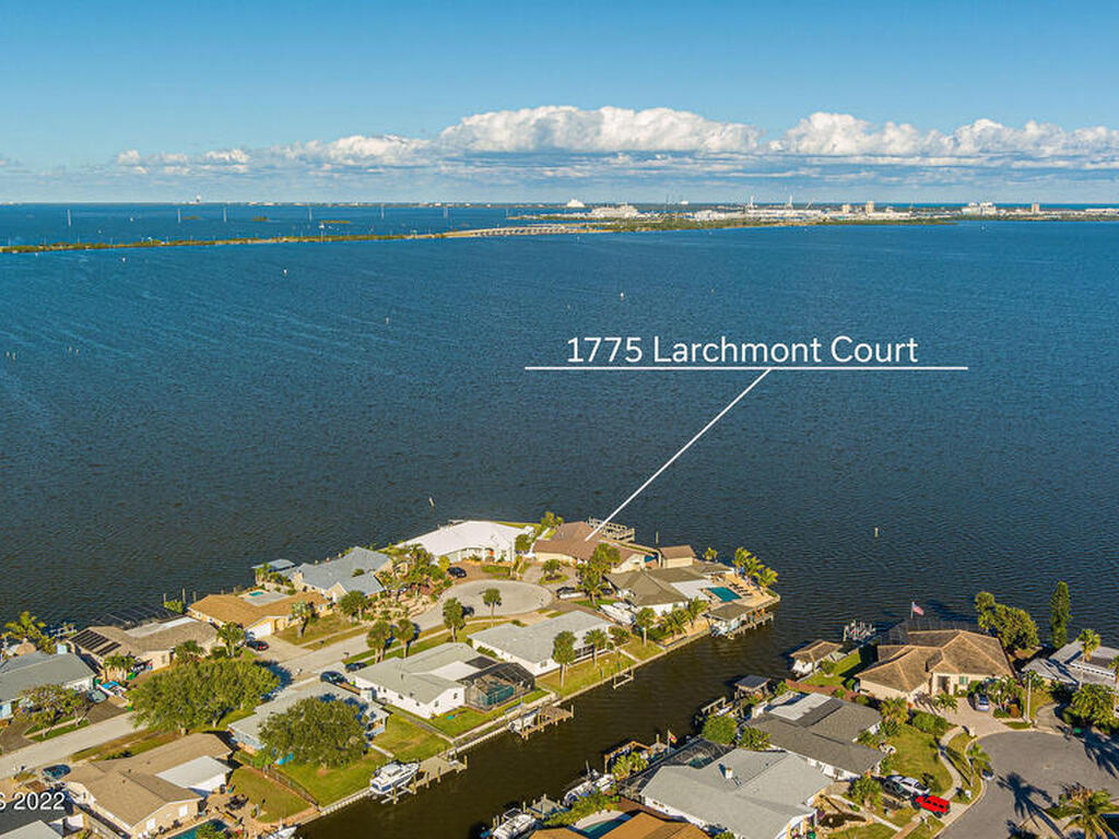 1775 Larchmont Court, Merritt Island, FL 32952