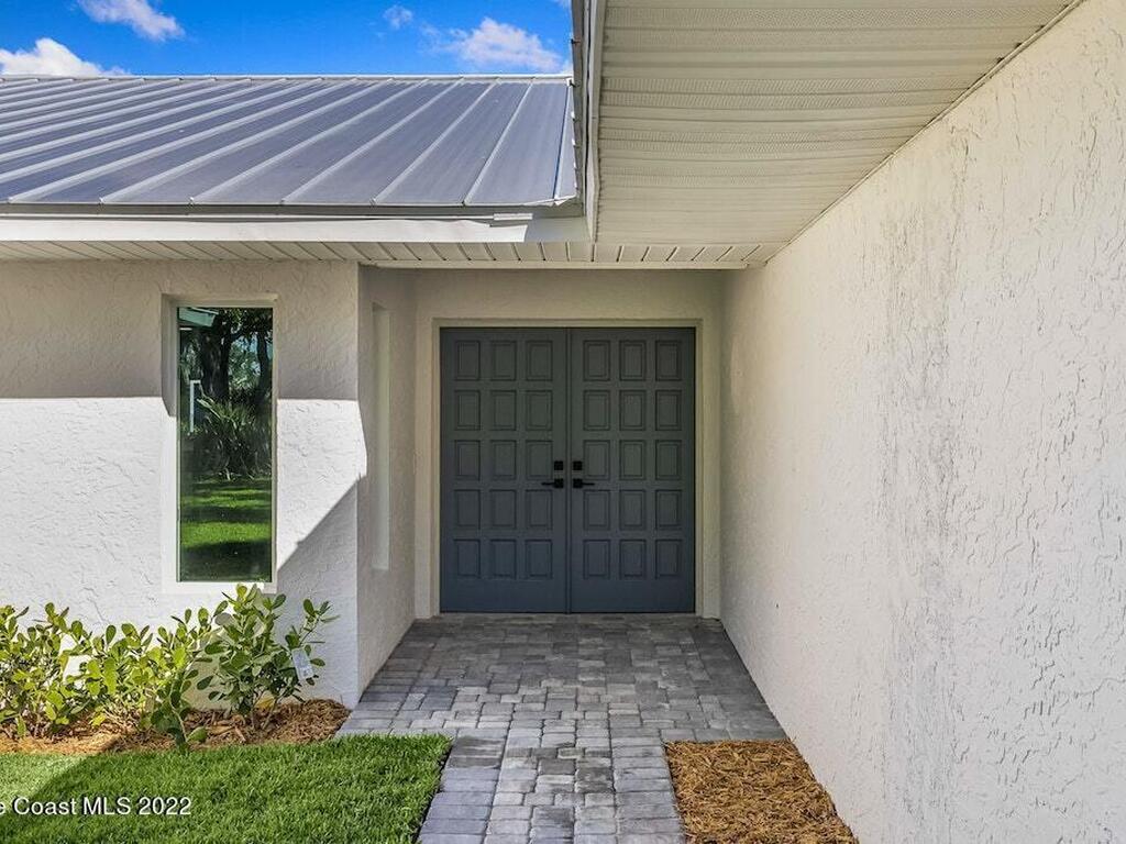 7890 S Tropical Trail, Merritt Island, FL 32952