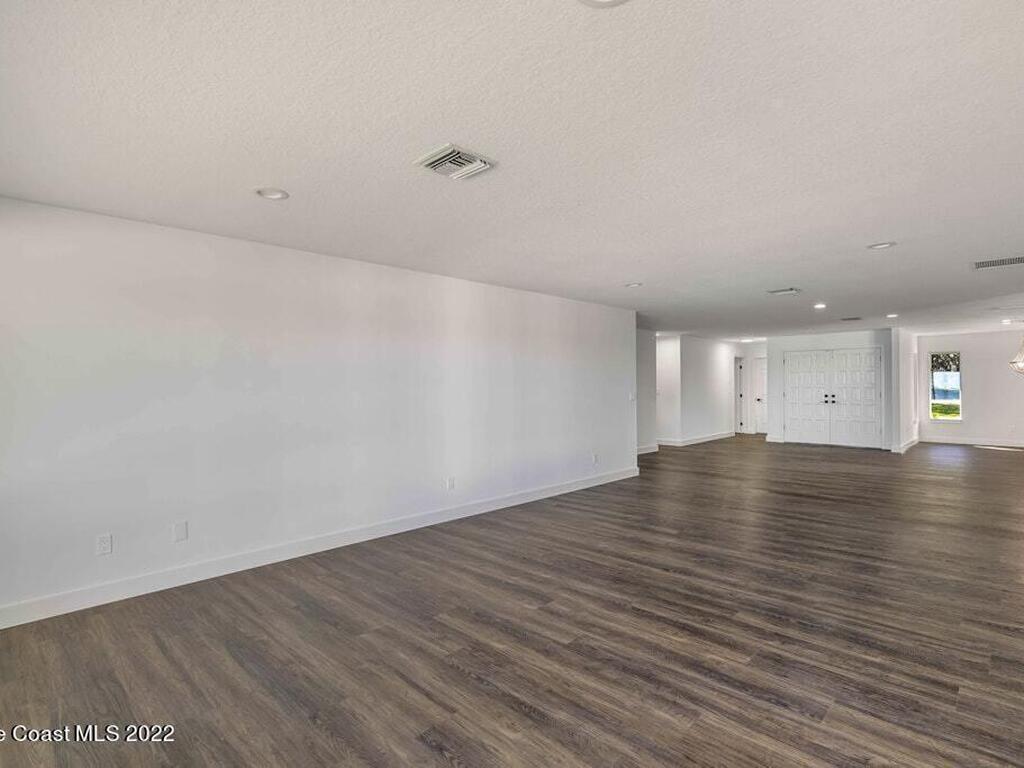 7890 S Tropical Trail, Merritt Island, FL 32952