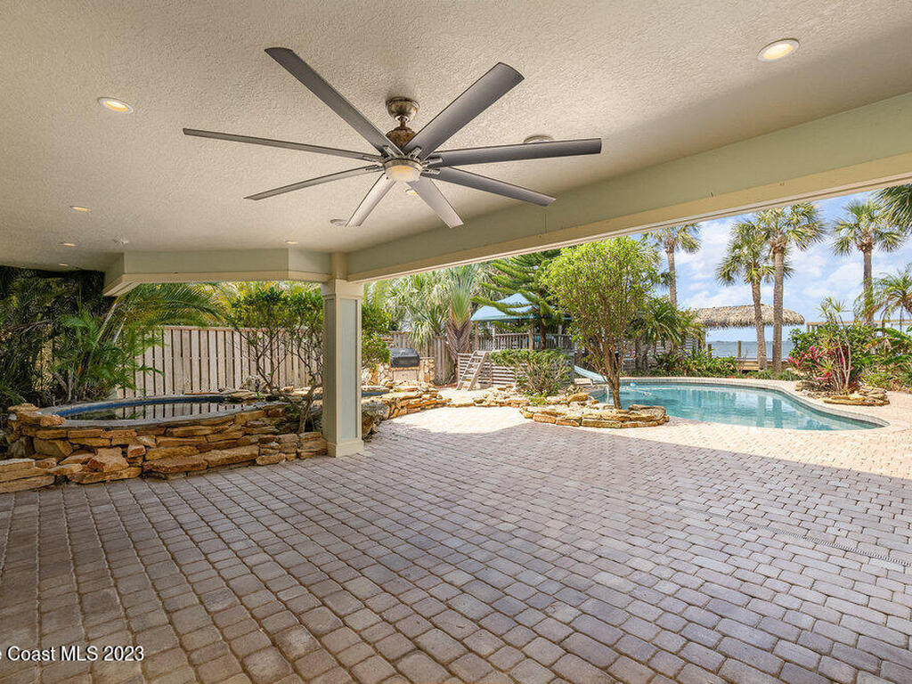 3412 S Atlantic Avenue, Cocoa Beach, FL 32931