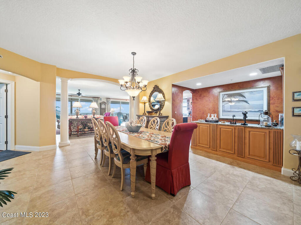 225 N Atlantic Avenue, Cocoa Beach, FL 32931