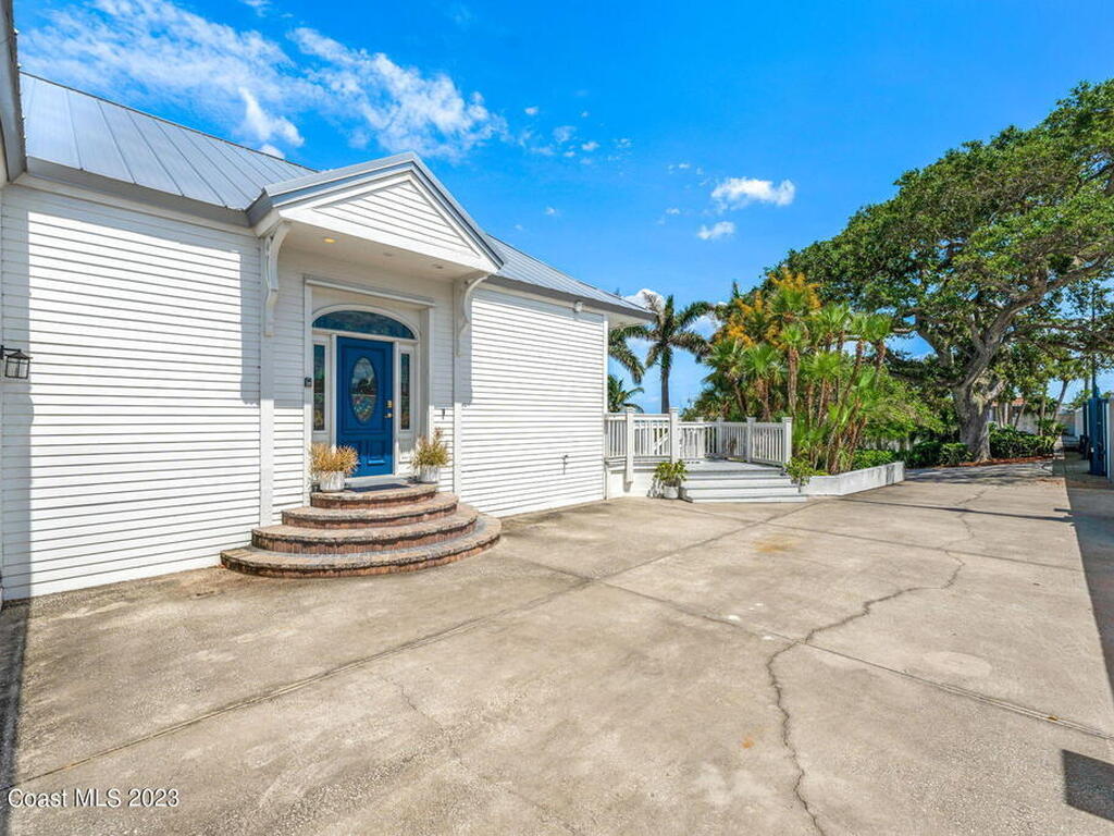 5141 Dixie Highway, Palm Bay, FL 32905