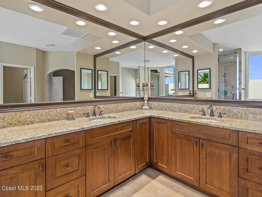 632 Hawksbill Island Drive, Satellite Beach, FL 32937