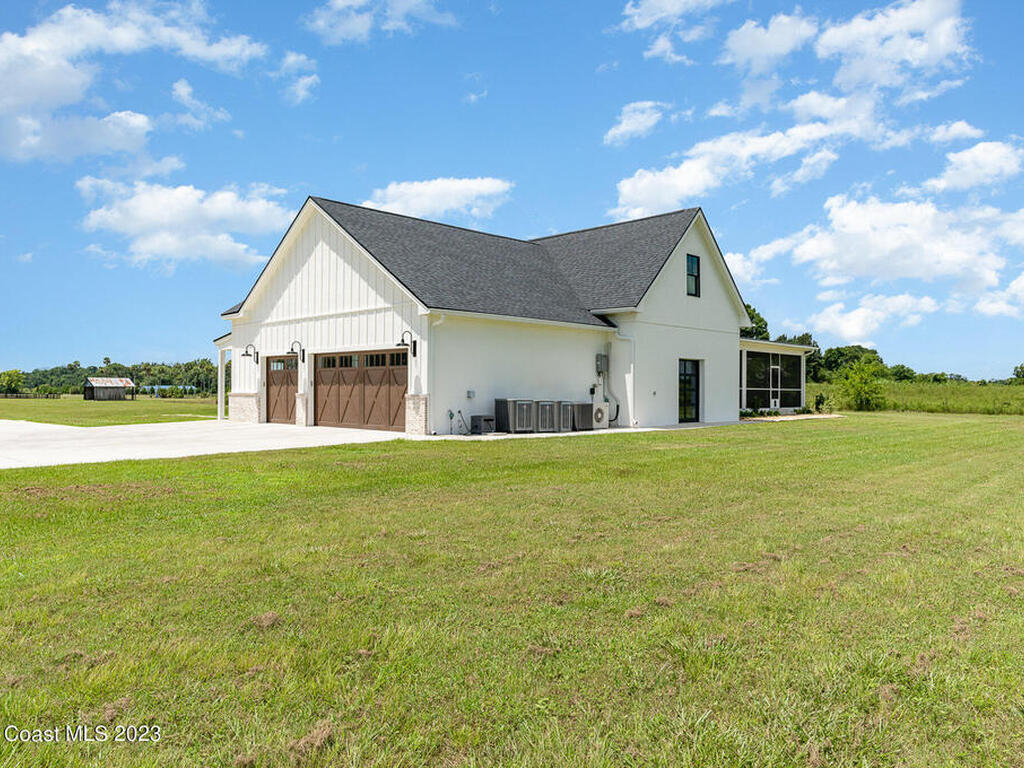 3450 Coral Avenue, Mims, FL 32754