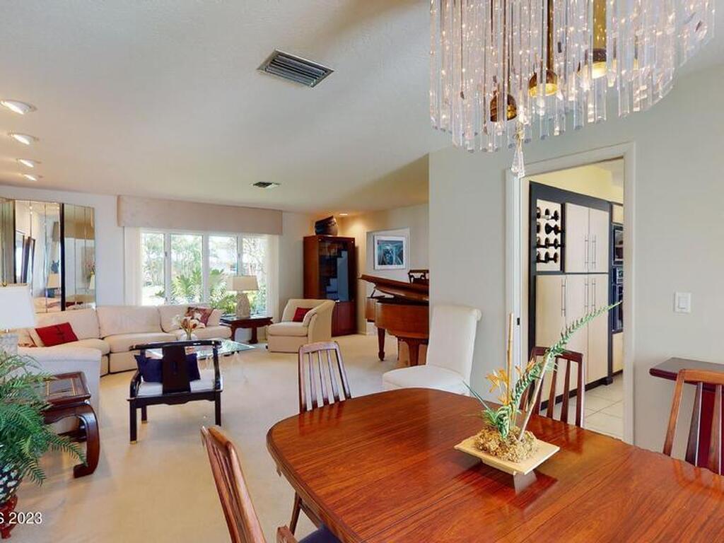 421 Riverview Lane, Melbourne Beach, FL 32951
