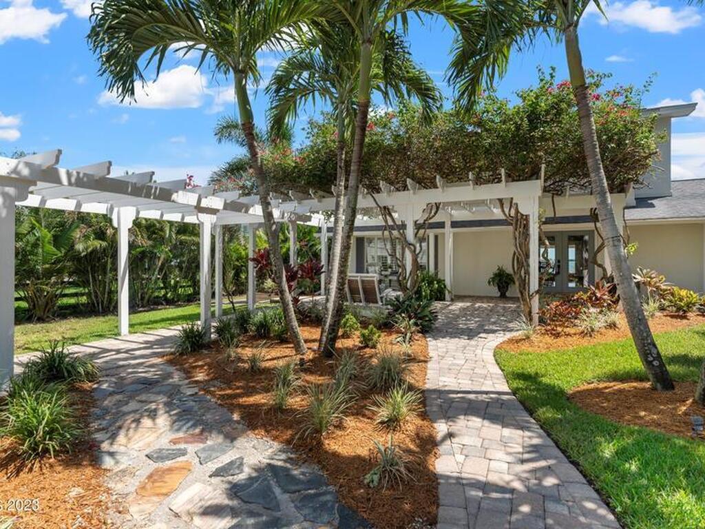 2928 Newfound Harbor Drive, Merritt Island, FL 32952