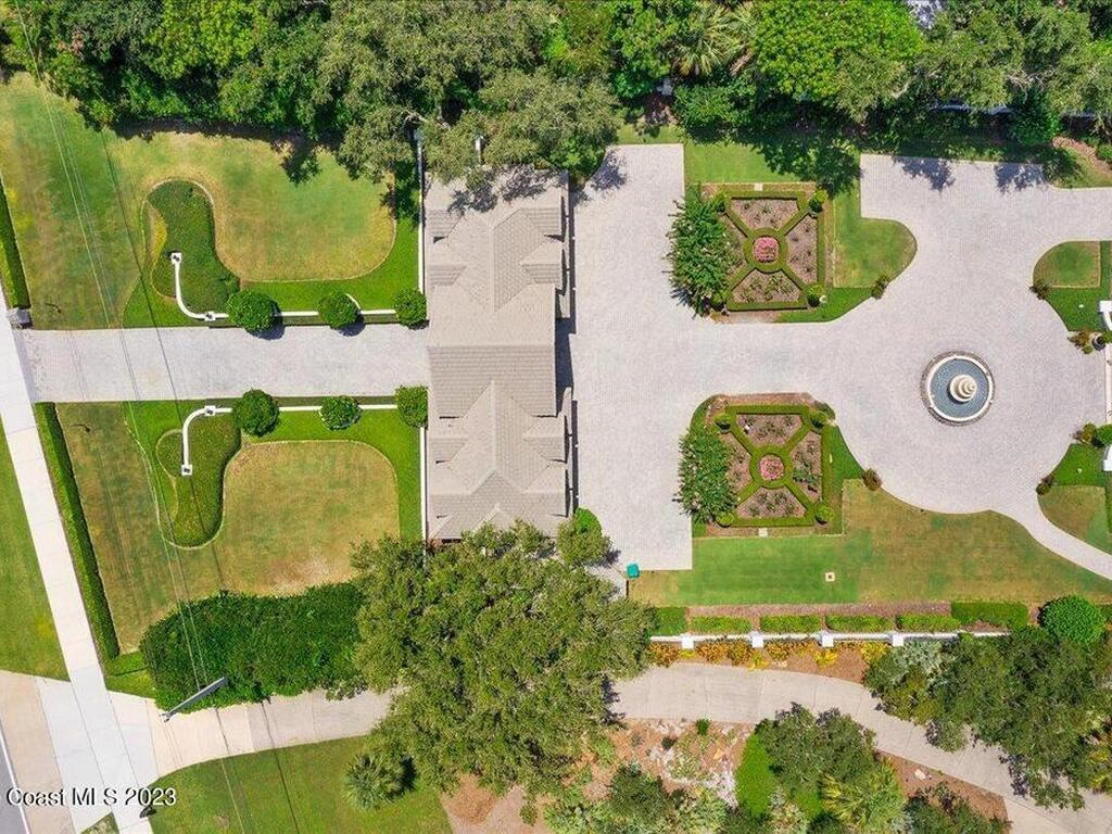3380 N Riverside Drive, Indialantic, FL 32903