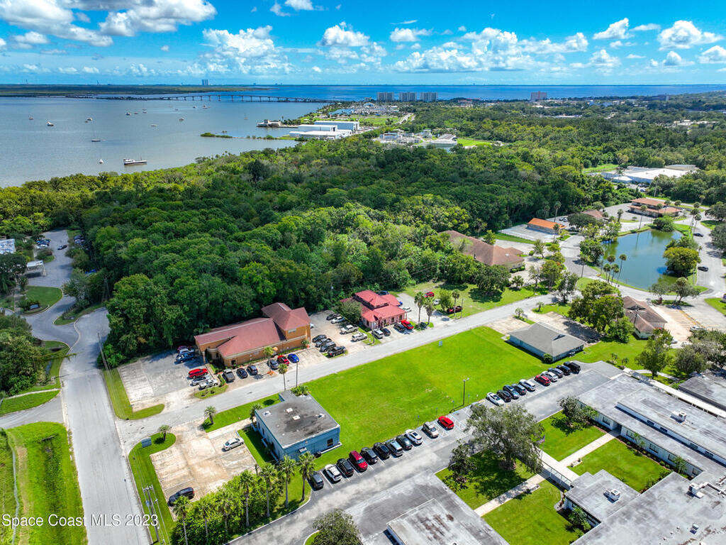 880 Century Medical Drive, Titusville, FL 32796