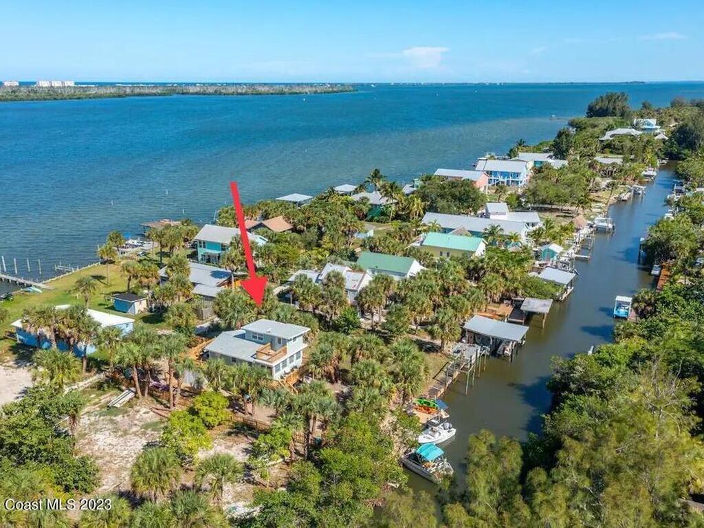 47 Vip Island B, Grant Valkaria, FL 32949