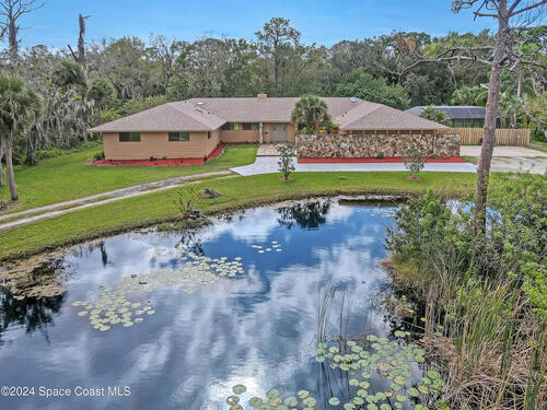 4133 Deerwood Trail